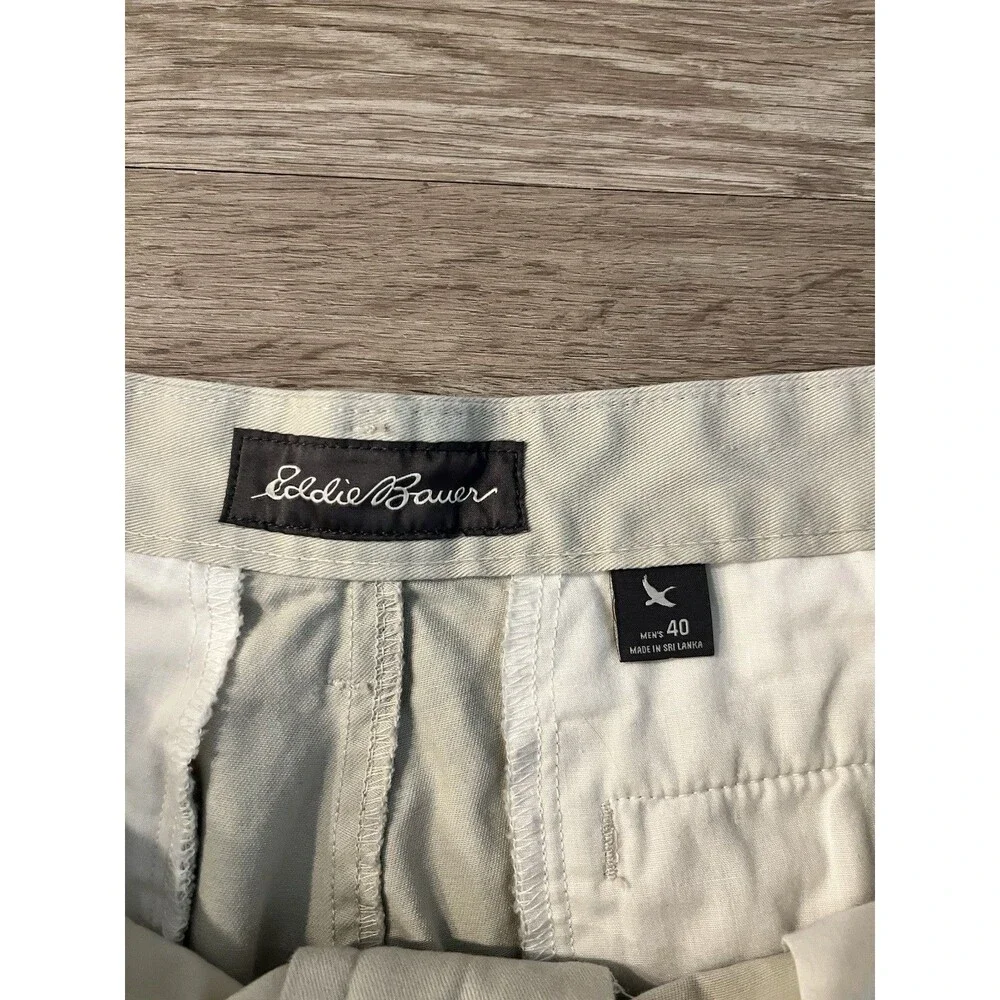 Eddie Bauer Men's Beige Cotton Chino Shorts Flat Front Pockets Size 40 0087